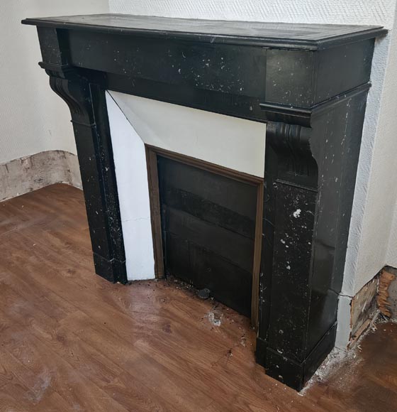 Cheminée de style Napoléon III à modillons en marbre noir moucheté Cheminée de style Napoléon III à modillons en marbre noir moucheté-5