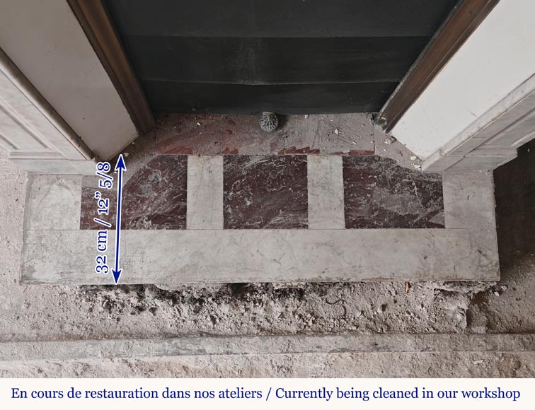 Cheminée droite de style Louis XV modèle Pompadour en marbre de Carrare Cheminée droite de style Louis XV modèle Pompadour en marbre de Carrare-7