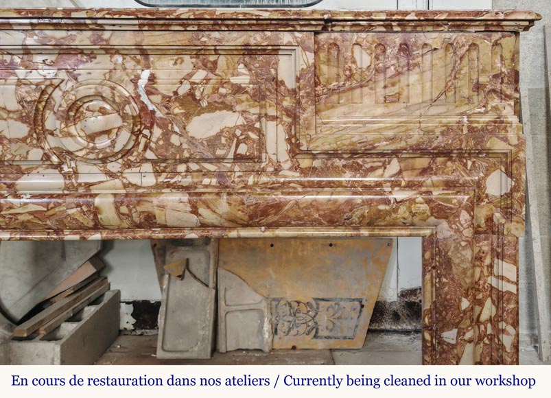 Cheminée style Louis XIV en marbre brèche orange Cheminée style Louis XIV en marbre brèche orange-7