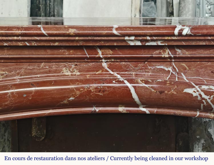 Cheminée de style Louis XIV en marbre rouge Cheminée de style Louis XIV en marbre rouge-1