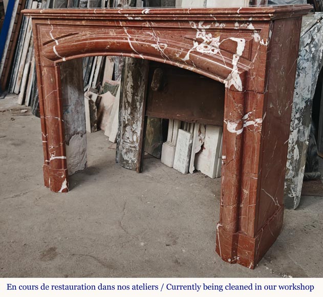 Cheminée de style Louis XIV en marbre rouge Cheminée de style Louis XIV en marbre rouge-5