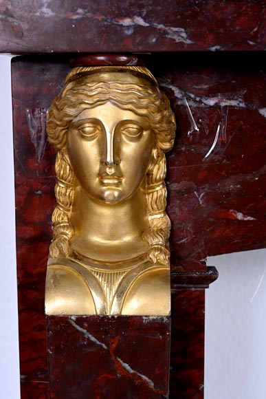 Cheminée d'époque Empire en marbre Rouge Griotte, bronzes ( attribués à Thomire ) Cheminée d'époque Empire en marbre Rouge Griotte, bronzes ( attribués à Thomire )-3