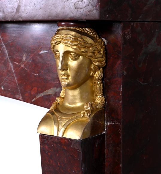 Cheminée d'époque Empire en marbre Rouge Griotte, bronzes ( attribués à Thomire ) Cheminée d'époque Empire en marbre Rouge Griotte, bronzes ( attribués à Thomire )-12