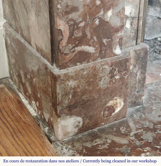 Cheminée modillon en marbre rouge du nord Cheminée modillon en marbre rouge du nord-4