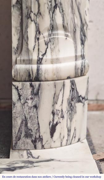 Cheminée de style Louis XV décorée d'une large coquille, en marbre Paonazzo Cheminée de style Louis XV décorée d'une large coquille, en marbre Paonazzo-8