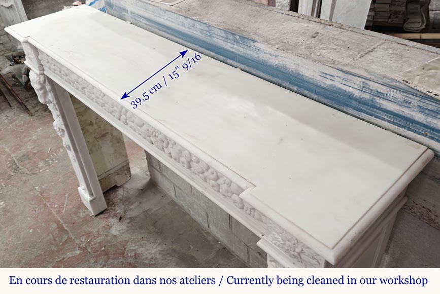 Cheminée de style Napoléon III en marbre statuaire, à décor de fruits et tête de bouc Cheminée de style Napoléon III en marbre statuaire, à décor de fruits et tête de bouc-14