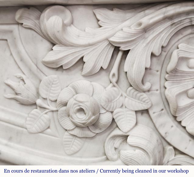 Cheminée de style Louis XV en marbre de Carrare à décor végétal Cheminée de style Louis XV en marbre de Carrare à décor végétal-3