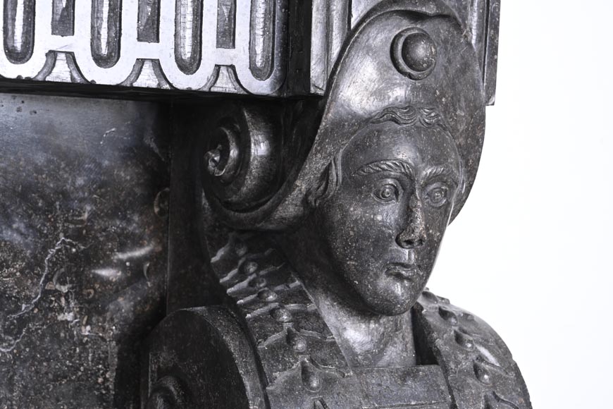 Cheminée en granite noir sculpté – XVIIIe siècle Cheminée en granite noir sculpté – XVIIIe siècle-12