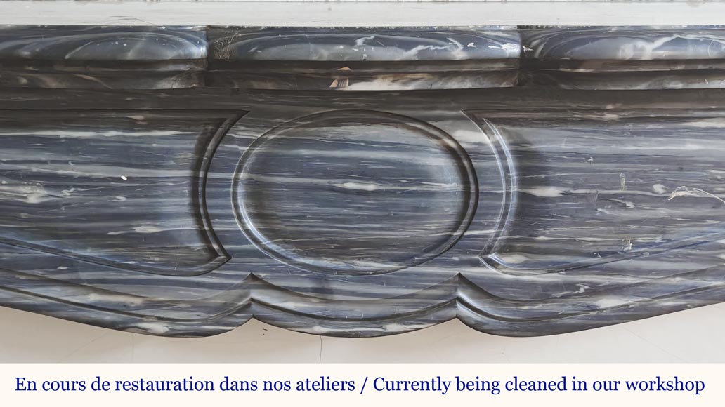 Cheminée de style Louis XV modèle Pompadour, en marbre bleu Turquin Cheminée de style Louis XV modèle Pompadour, en marbre bleu Turquin-1