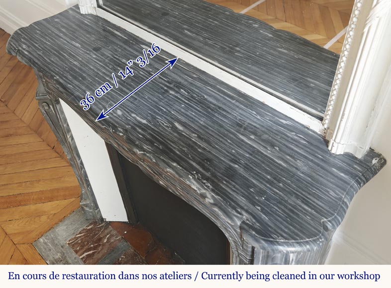 Cheminée de style Louis XV modèle Pompadour, en marbre bleu Turquin Cheminée de style Louis XV modèle Pompadour, en marbre bleu Turquin-9