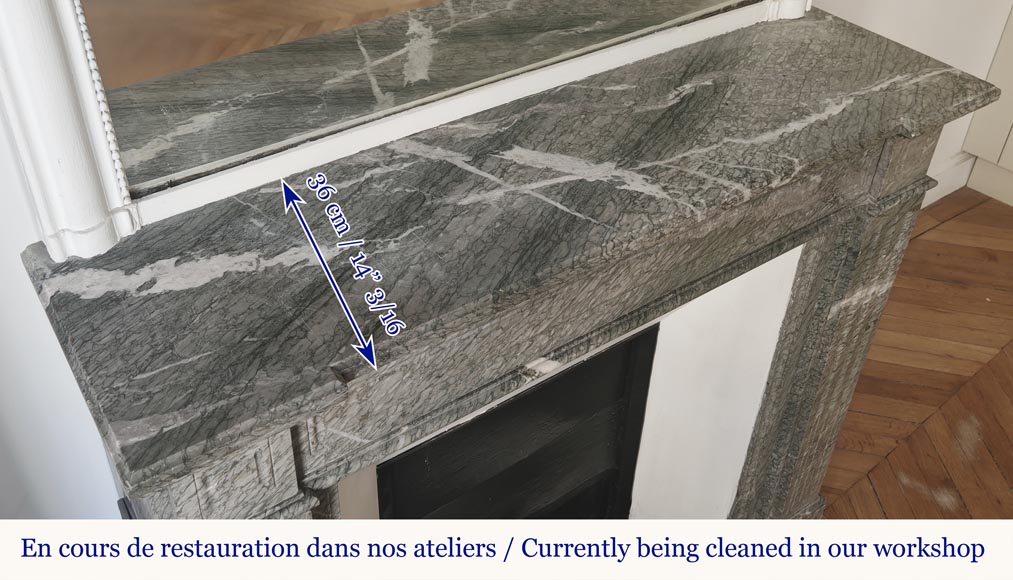 Cheminée de style Louis XVI au décor mouluré, en marbre Campan vert Cheminée de style Louis XVI au décor mouluré, en marbre Campan vert-8