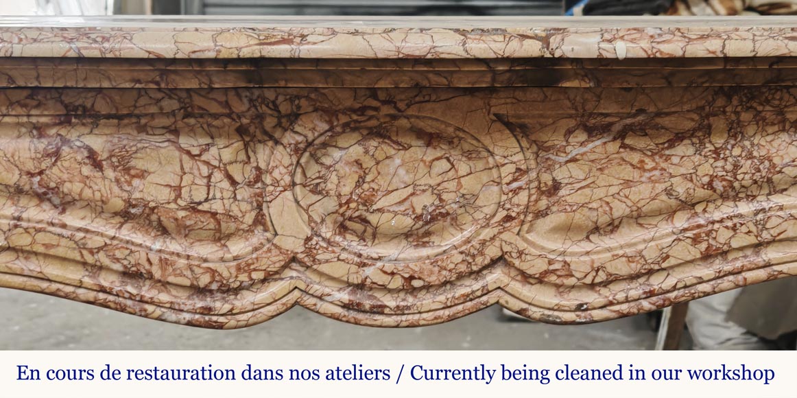 Cheminée de style Louis XV modèle Pompadour, en marbre type brocatelle Cheminée de style Louis XV modèle Pompadour, en marbre type brocatelle-1