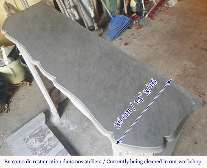 Cheminée de style Louis XV modèle Pompadour, en marbre bleu turquin clair Cheminée de style Louis XV modèle Pompadour, en marbre bleu turquin clair-8