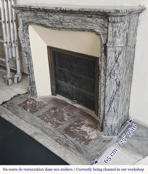 Cheminée de style Louis XV modèle Pompadour galbé, en bleu fleuri Cheminée de style Louis XV modèle Pompadour galbé, en bleu fleuri-5