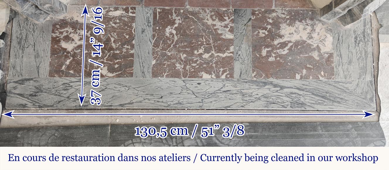 Cheminée de style Louis XV modèle Pompadour galbé, en bleu fleuri Cheminée de style Louis XV modèle Pompadour galbé, en bleu fleuri-8