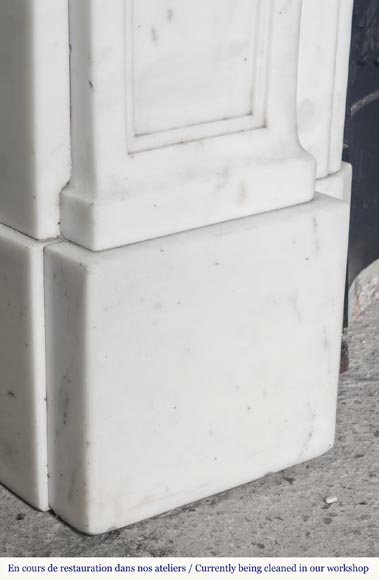 Cheminée de style Napoléon III en marbre demi statuaire décorée d'une guirlande Cheminée de style Napoléon III en marbre demi statuaire décorée d'une guirlande-8