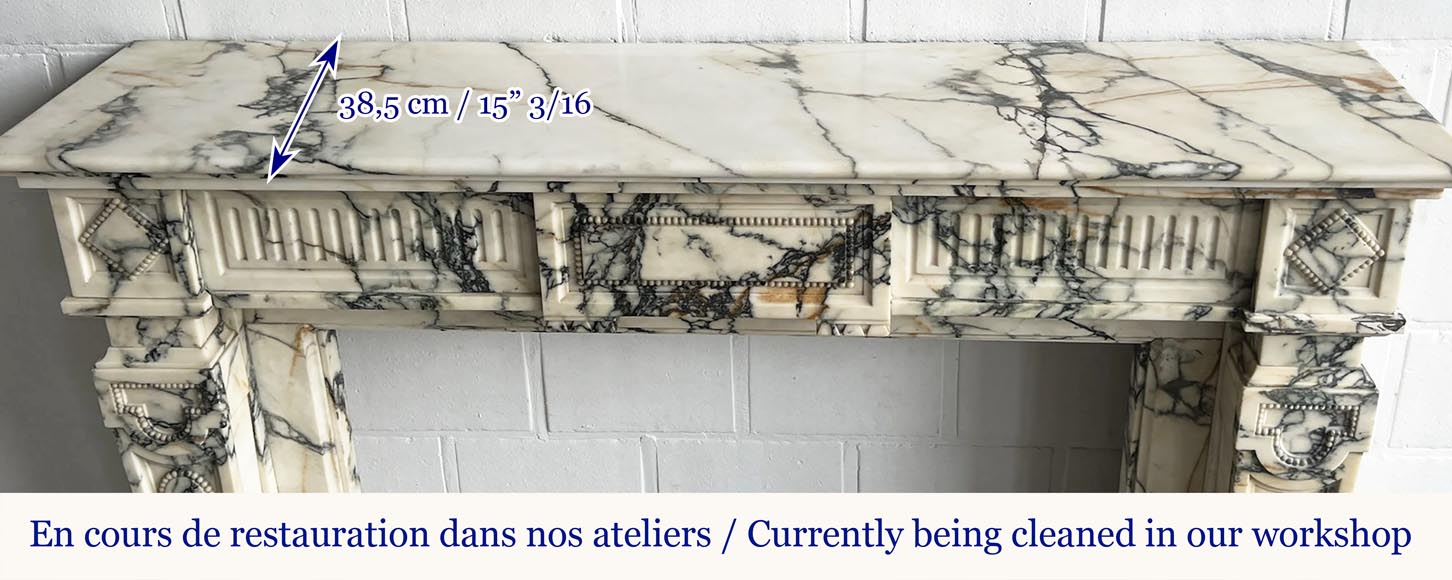 Cheminée de style Louis XVI en marbre Paonazzo, à décor de frise de perle Cheminée de style Louis XVI en marbre Paonazzo, à décor de frise de perle-8