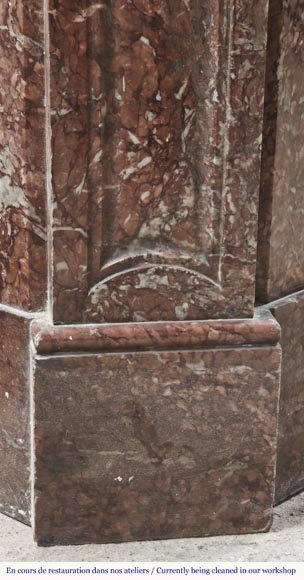 Cheminée de style Louis XV modèle Pompadour, en marbre Campan rouge Cheminée de style Louis XV modèle Pompadour, en marbre Campan rouge-4