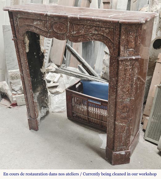 Cheminée de style Louis XV modèle Pompadour, en marbre Campan rouge Cheminée de style Louis XV modèle Pompadour, en marbre Campan rouge-5