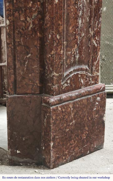 Cheminée de style Louis XV modèle Pompadour, en marbre Campan rouge Cheminée de style Louis XV modèle Pompadour, en marbre Campan rouge-6