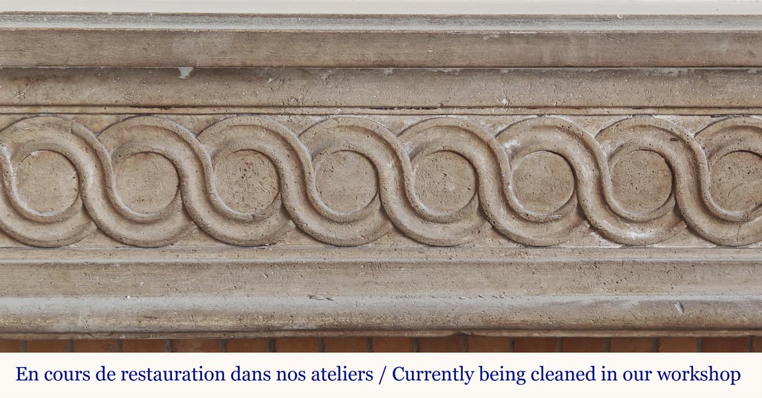 Cheminée Louis XVI d'époque en pierre Cheminée Louis XVI d'époque en pierre-1