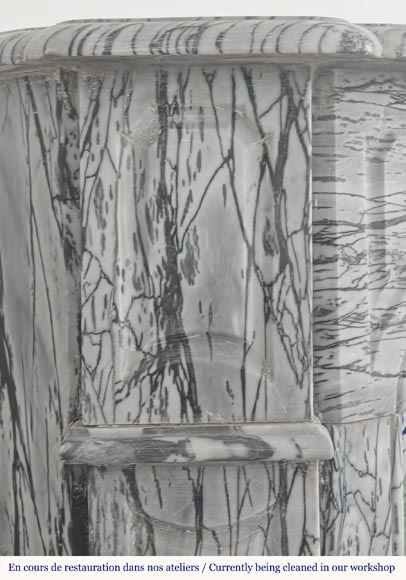 Cheminée de style Louis XV modèle Pompadour, en marbre Bleu Fleuri Cheminée de style Louis XV modèle Pompadour, en marbre Bleu Fleuri-3