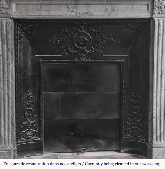 Cheminée de style Louis XVI en marbre bleu turquin Cheminée de style Louis XVI en marbre bleu turquin-8