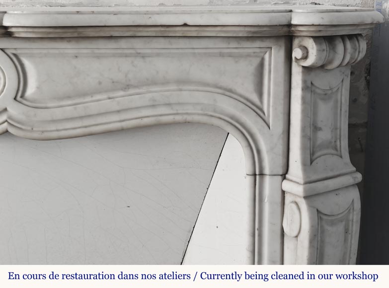 Cheminée de style Louis XV modèle Pompadour, en marbre de Carrare Cheminée de style Louis XV modèle Pompadour, en marbre de Carrare-5