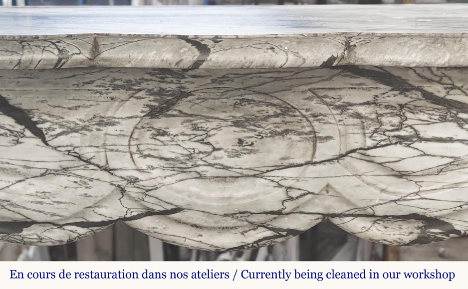 Cheminée de style Louis XV modèle Pompadour, en marbre bleu fleuri Cheminée de style Louis XV modèle Pompadour, en marbre bleu fleuri-1