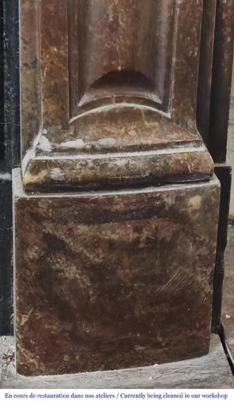 Cheminée de style Régence en marbre rouge Cheminée de style Régence en marbre rouge-6