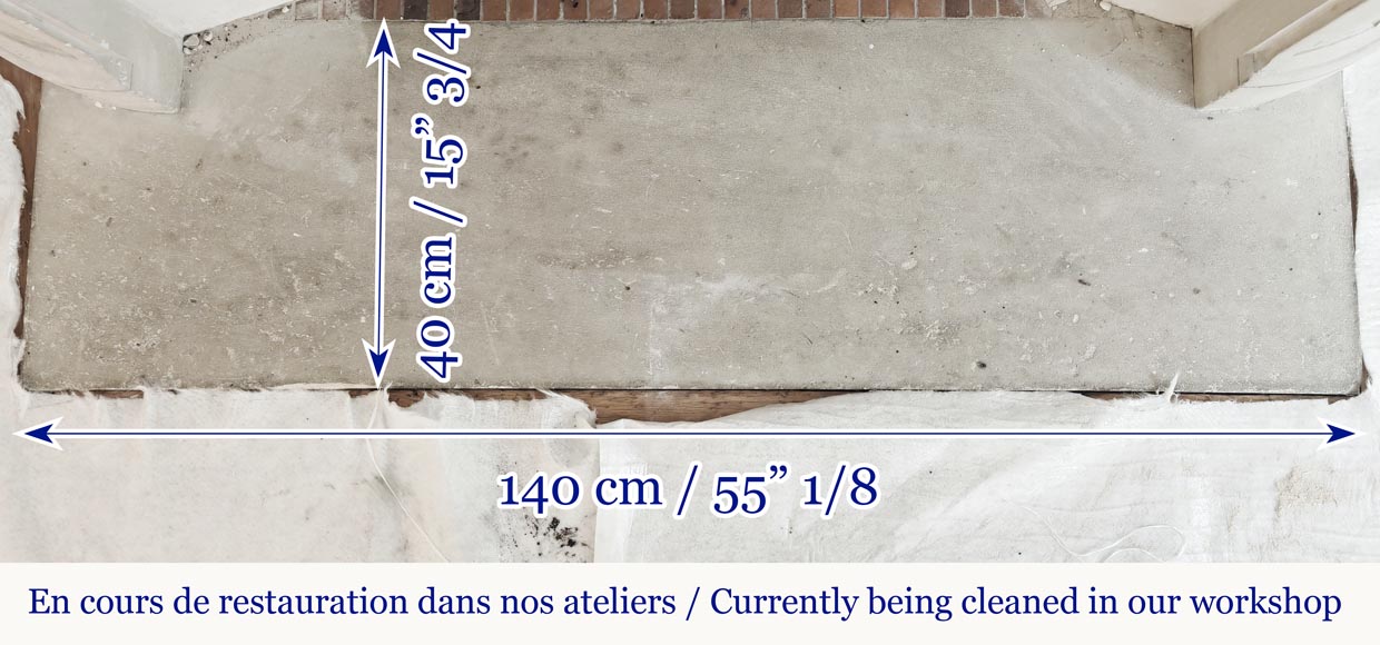 Cheminée de style Louis XV en pierre, décorée d'une coquille Cheminée de style Louis XV en pierre, décorée d'une coquille-9