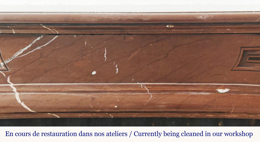 Cheminée de style Régence en marbre Rouge Cheminée de style Régence en marbre Rouge-1