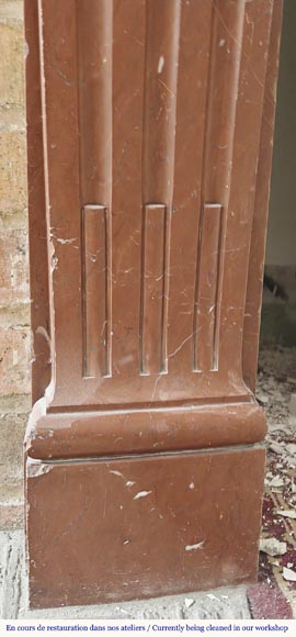 Cheminée de style Régence en marbre Rouge Cheminée de style Régence en marbre Rouge-7