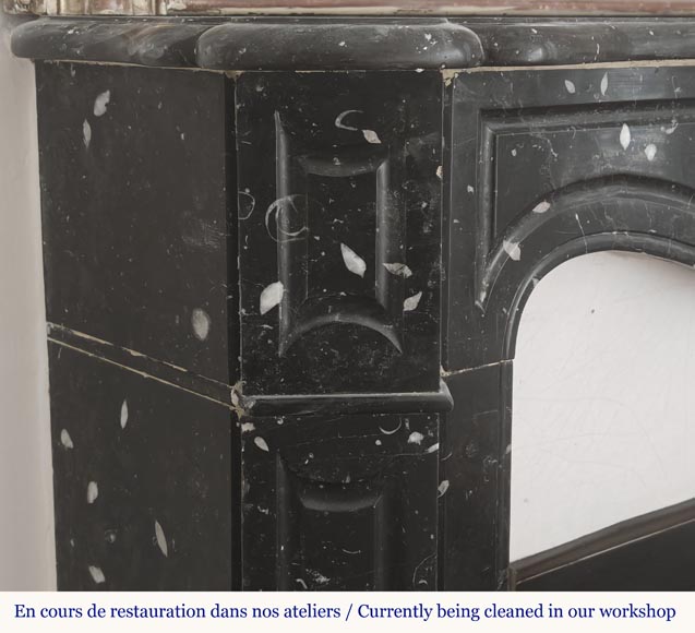 Cheminée de style Louis XV modèle Pompadour en marbre noir moucheté Cheminée de style Louis XV modèle Pompadour en marbre noir moucheté-3