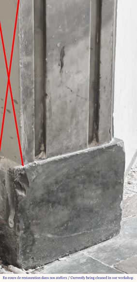 Cheminée d'époque Louis XVI en marbre bleu turquin, au décor de moulure Cheminée d'époque Louis XVI en marbre bleu turquin, au décor de moulure-4