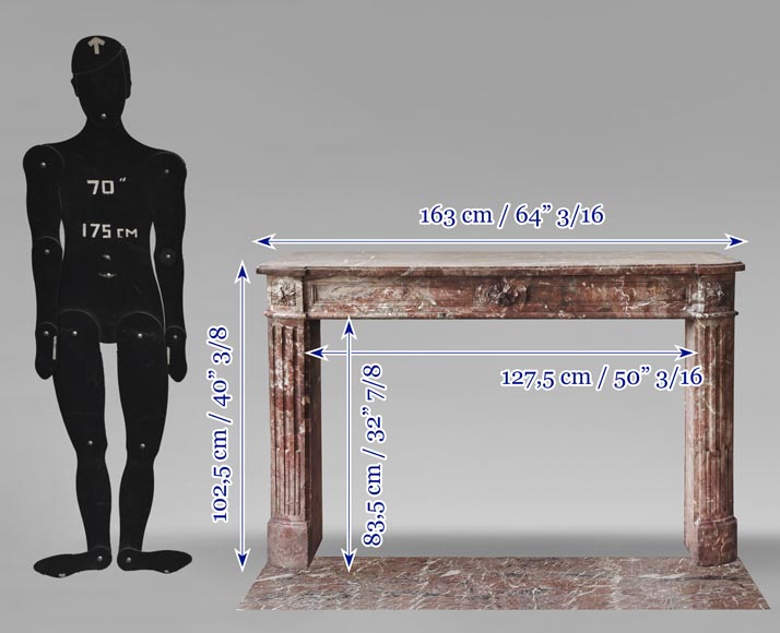 Cheminée d'époque Louis XVI en marbre rouge du nord, légèrement galbée Cheminée d'époque Louis XVI en marbre rouge du nord, légèrement galbée-10