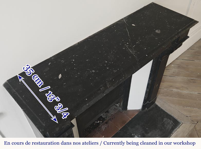 Cheminée de style Napoléon III modèle modillon en marbre noir moucheté Cheminée de style Napoléon III modèle modillon en marbre noir moucheté-9