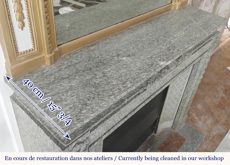 Cheminée de style Napoléon III à decor floral, en marbre vert d'Estours Cheminée de style Napoléon III à decor floral, en marbre vert d'Estours-12