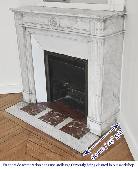 Cheminée de style Louis XVI ornée d'un tournesol, en marbre de Carrare Cheminée de style Louis XVI ornée d'un tournesol, en marbre de Carrare-5