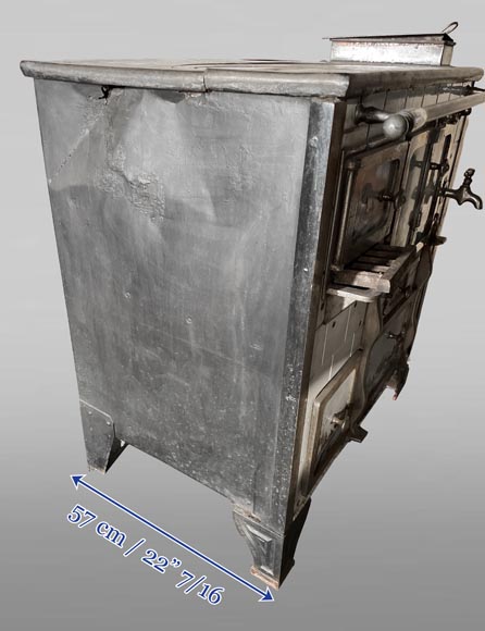 Cuisinière en fonte et imitation de faïence à décor de paysage enneigé Cuisinière en fonte et imitation de faïence à décor de paysage enneigé-5