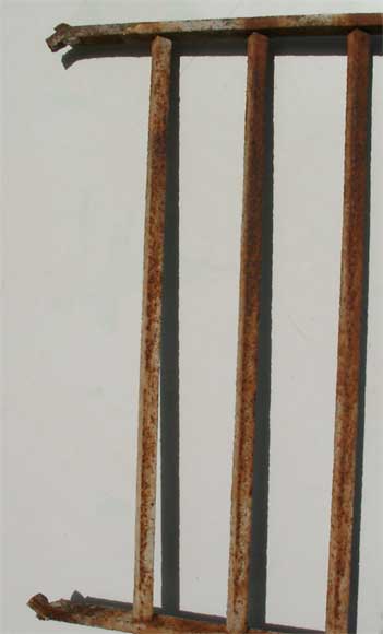 Grille de protection pour fenêtre. Grille de protection pour fenêtre.-3