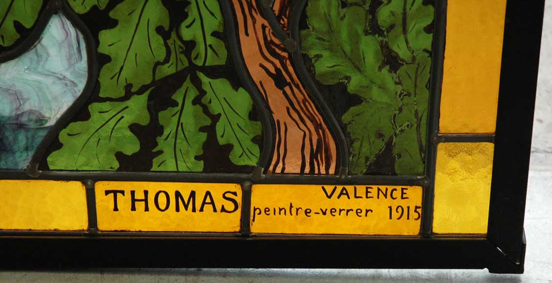 Vitrail de Thomas de 1915, représentant Diane Chasseresse Vitrail de Thomas de 1915, représentant Diane Chasseresse-8