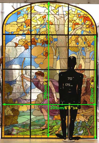 Vitrail de Thomas de 1915, représentant Diane Chasseresse Vitrail de Thomas de 1915, représentant Diane Chasseresse-13