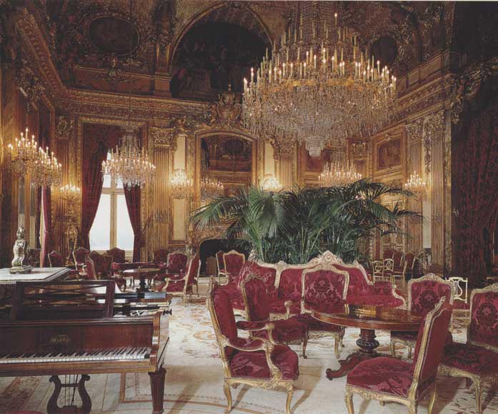 Carton pour deux panneaux d'entre-fenêtre en tapisserie Carton pour deux panneaux d'entre-fenêtre en tapisserie-2