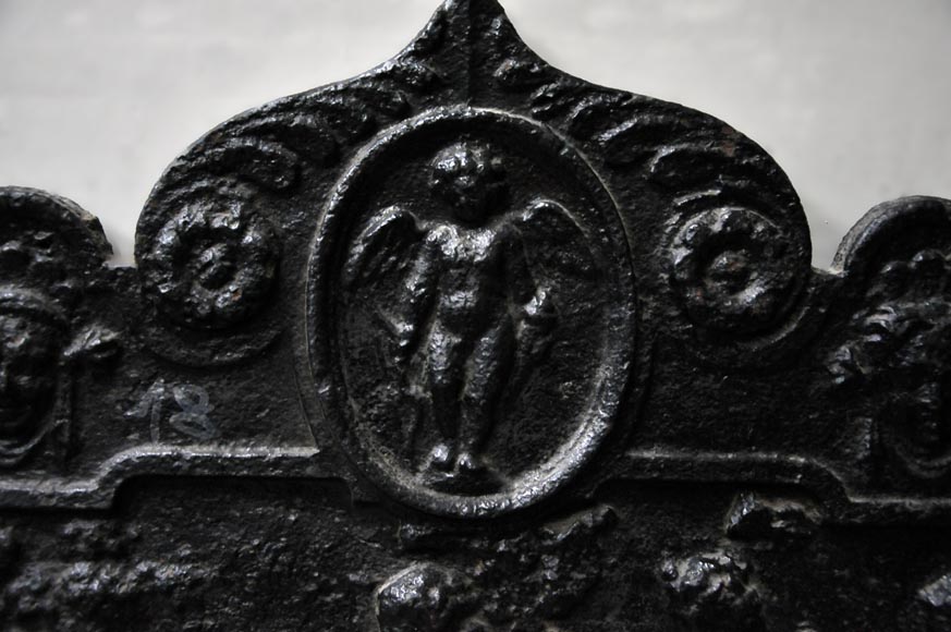 Plaque de cheminée du XVIè siècle au Jugement de Pâris Plaque de cheminée du XVIè siècle au Jugement de Pâris-1