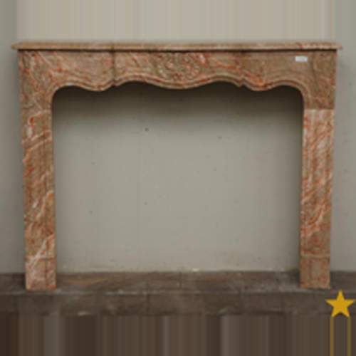 Cheminée de style Louis XV en marbre