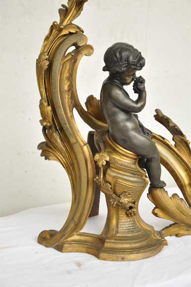 Chenets anciens à l'Allégorie du Vin, en bronze à deux patines Chenets anciens à l'Allégorie du Vin, en bronze à deux patines-3