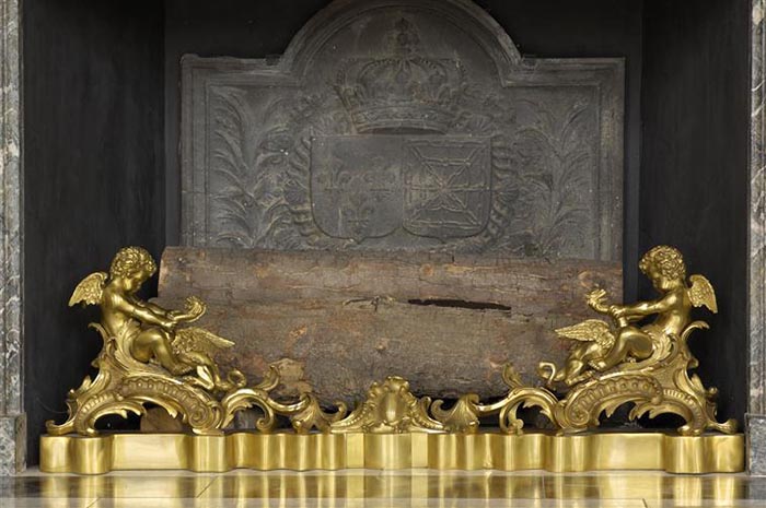 Chenêts De Cheminée De Pavillon De Chasse - The Antique Fireplace Bank