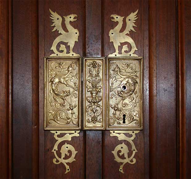 Double pièce de boiseries en acajou.-4