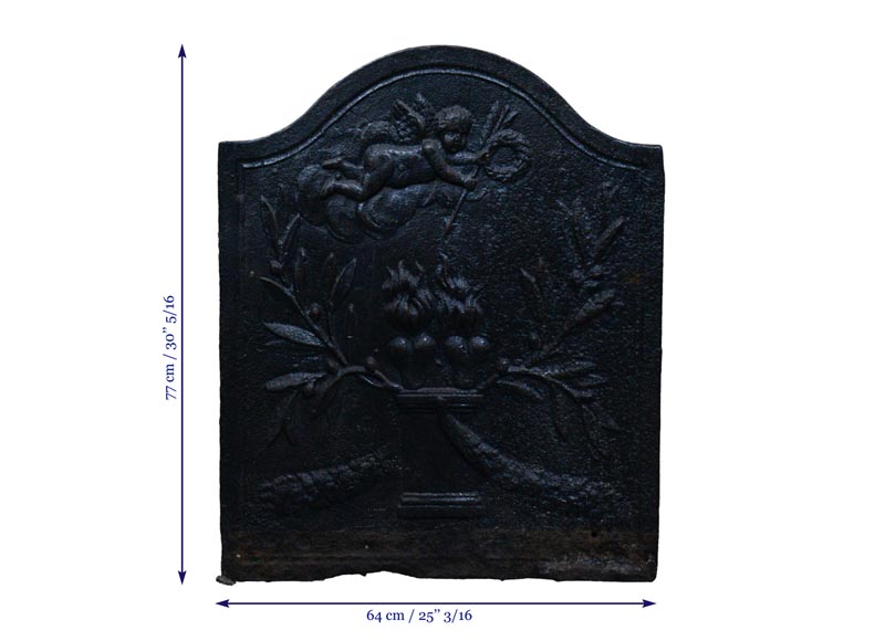 Deux coeurs brûlant sur un autel, ancienne petite plaque de cheminée d'époque Louis XVI -8